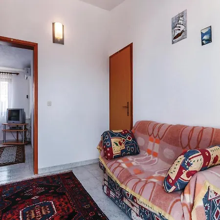 아파트 0-bedroom In Privlaka